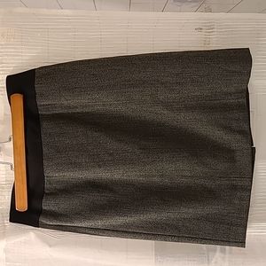 Worthington Charcoal Grey and Black Pencil Skirt Size 6